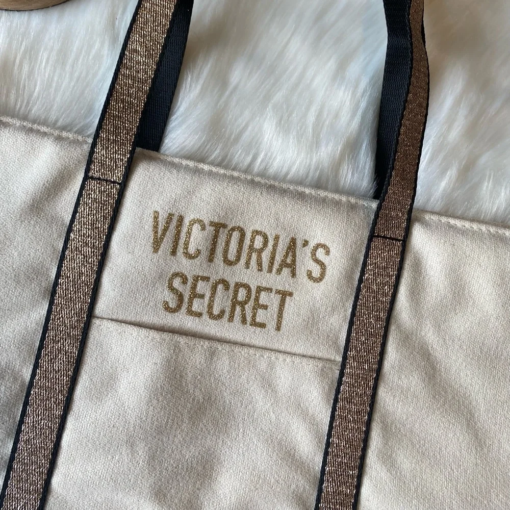 NWT Victoria Secret Gold and Black Tote Bag - Picture 13 of 13